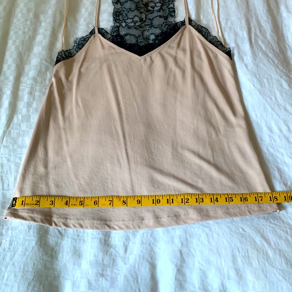 Dynamite Women’s Size XS Lace Top - Picture 8 of 8